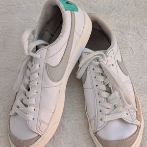 Good Condition: Nike Blazer Low ‘77 Kid’s 3.5